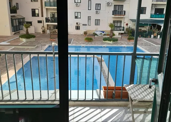 Cosy 4 Bedroom With Use Of Pool Appartamento *