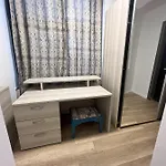 아파트 Large, Spacious 4 Bedroom With Use Of Pool *