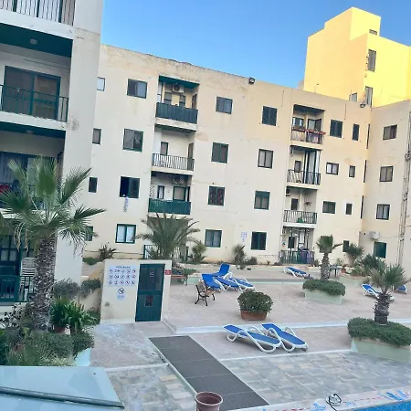 Cosy 4 Bedroom With Use Of Pool St. Paul's Bay