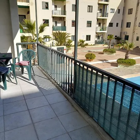 Cosy 4 Bedroom With Use Of Pool Apartment St. Paul's Bay