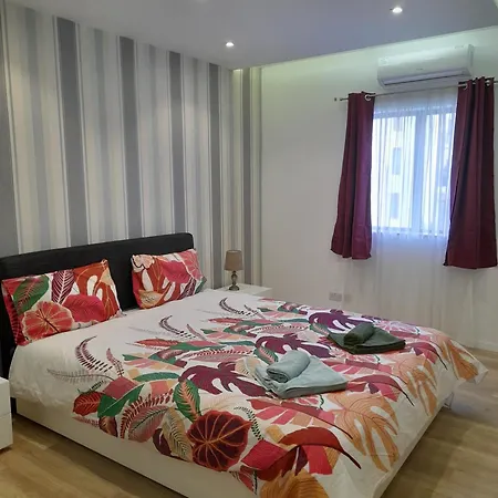 St Paul'S Court Apartment Apartment