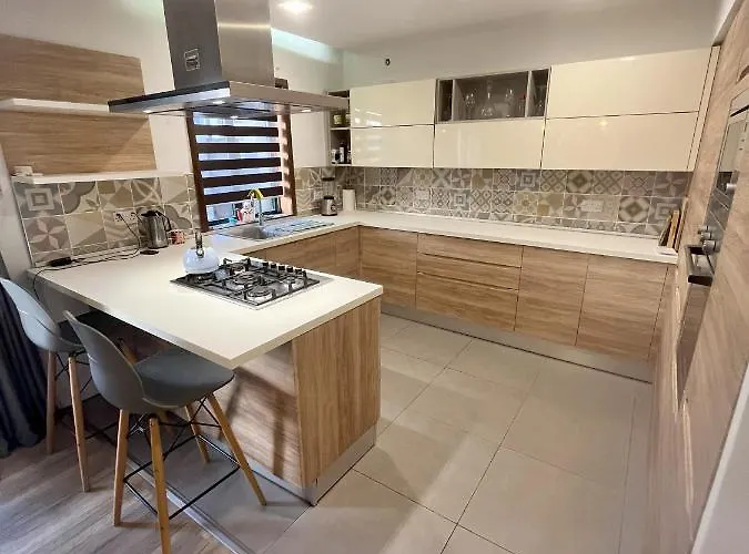 Appartamento Cosy 4 Bedroom With Use Of Pool St. Paul's Bay