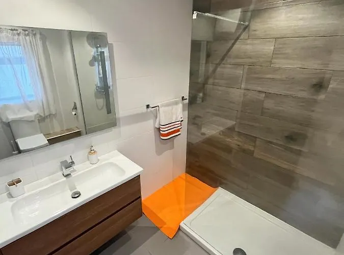 Cosy 4 Bedroom With Use Of Pool St. Paul's Bay