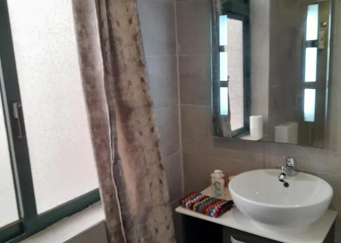 Cosy 4 Bedroom With Use Of Pool Apartament St. Paul's Bay